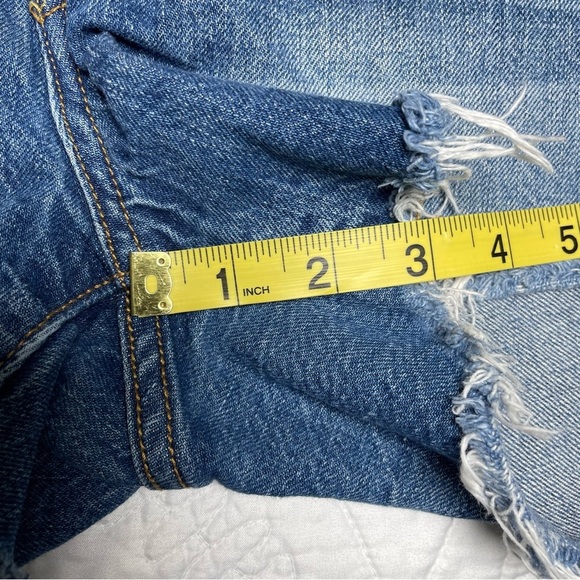 Levi’s Premium Denim 501 Cutoff Jean Shorts Size 32 - Picture 8 of 9